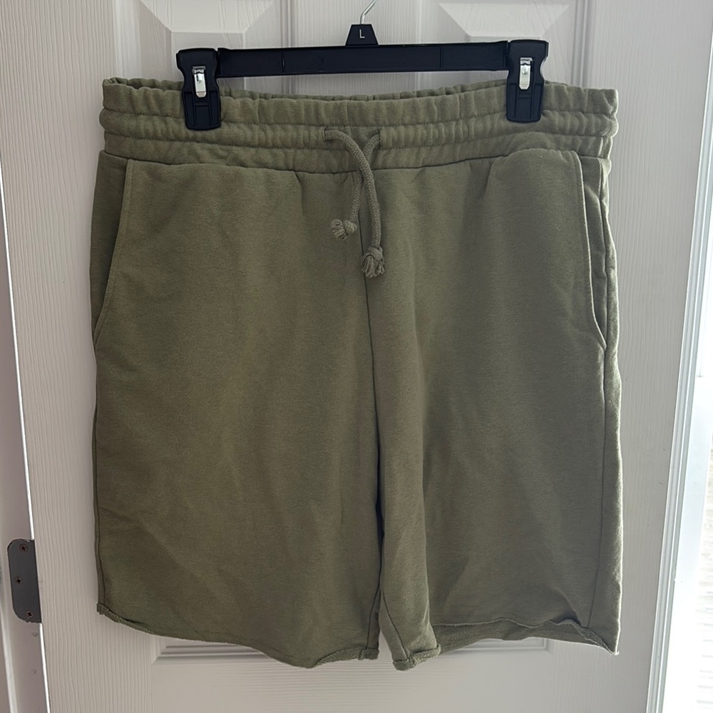 H&M Olive Green Men's Shorts